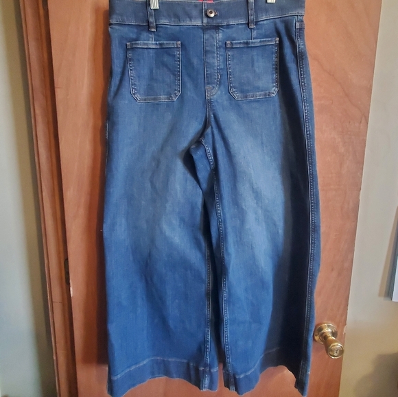 SPANX EVERYWHERE WIDE LEG DENIM JEANS. PATCH POCKET SZ LARGE Cropped - Picture 2 of 6